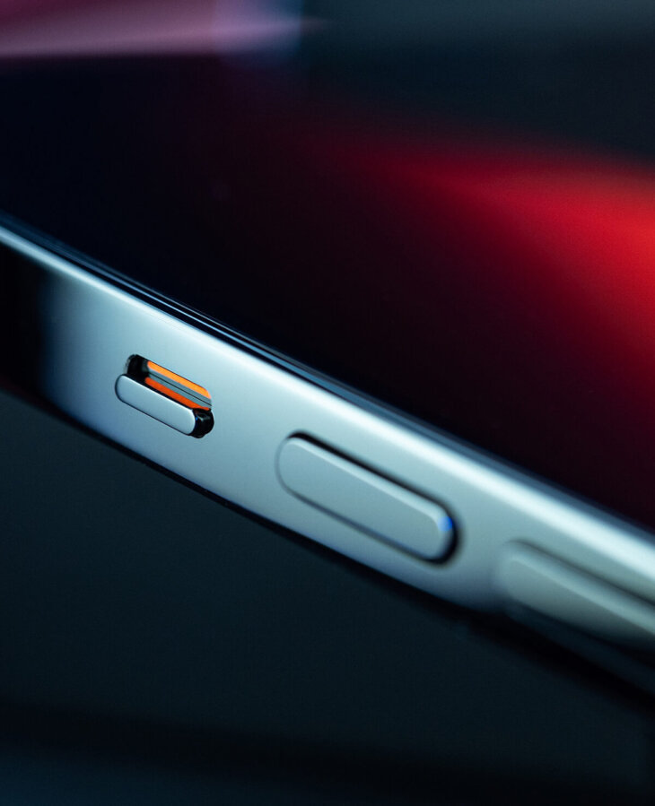 iPhone 15 Pro - Image 3
